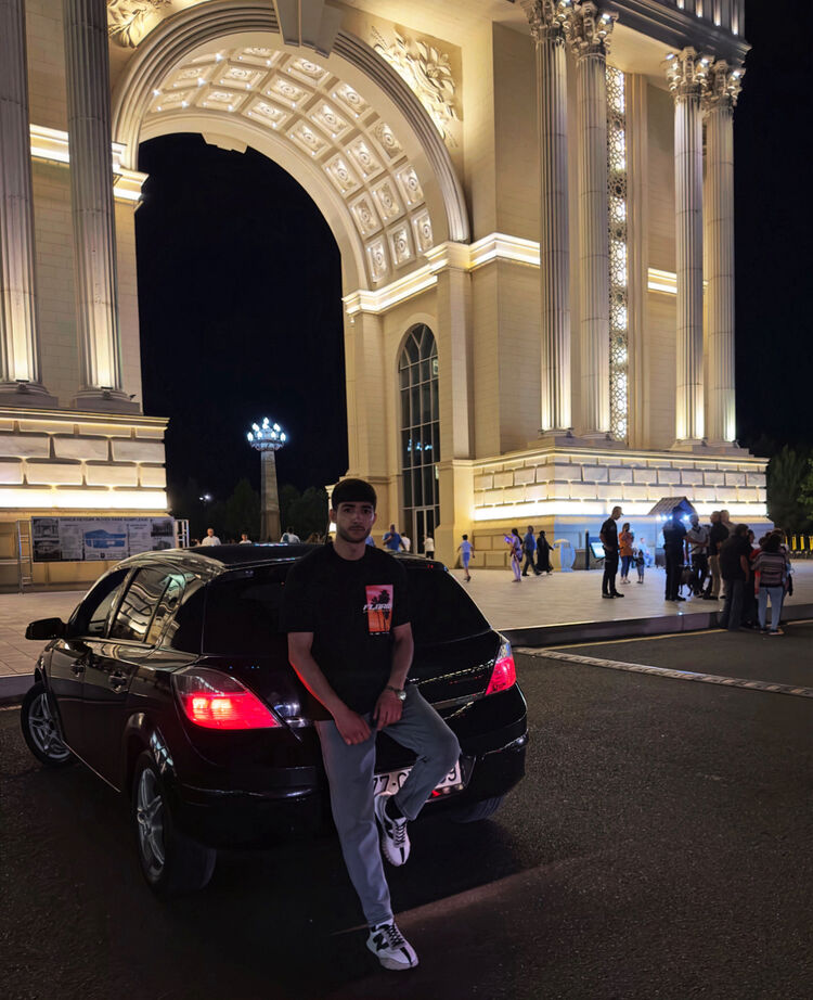  43820162  , 25 ,    -