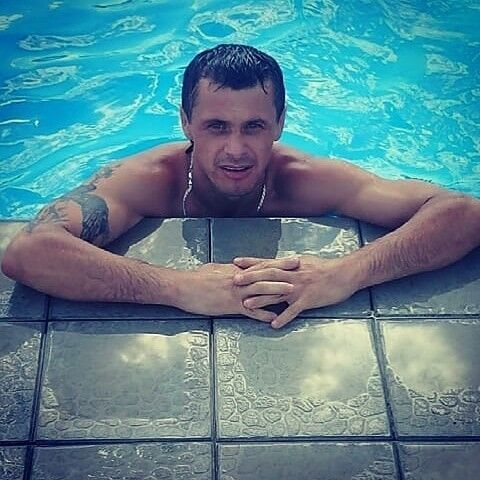  ,   Igoreok, 42 ,   ,   , c 