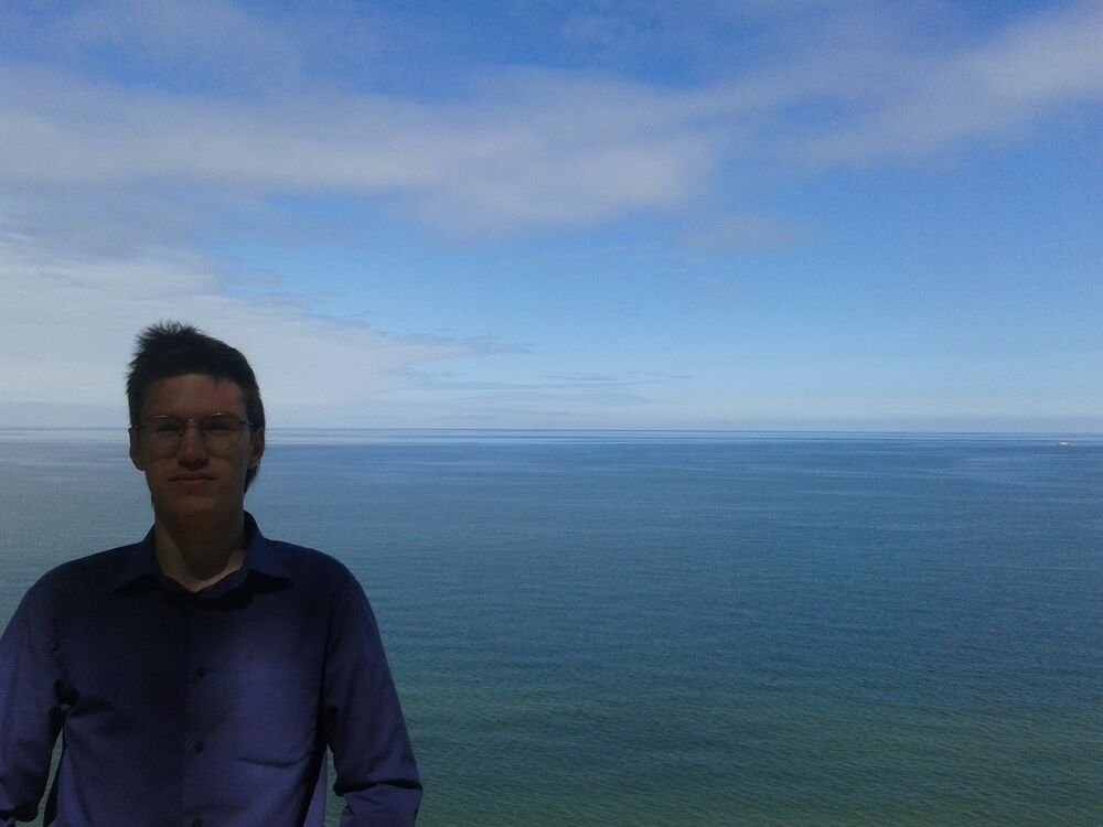 ���� 16975512 ������� �����, 32 ����, ���� ���������� � �����-����������