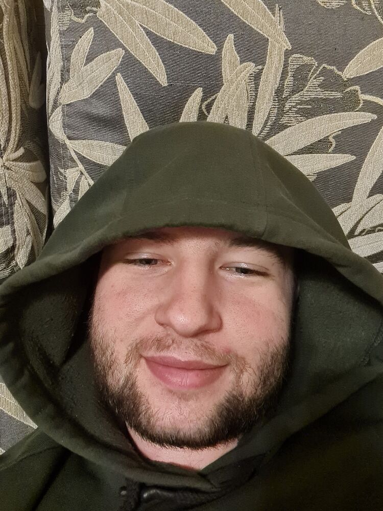  -,   Anton, 27 ,   ,   , c , 
