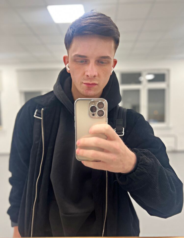  ,   Vladislav, 26 ,   ,   , c 