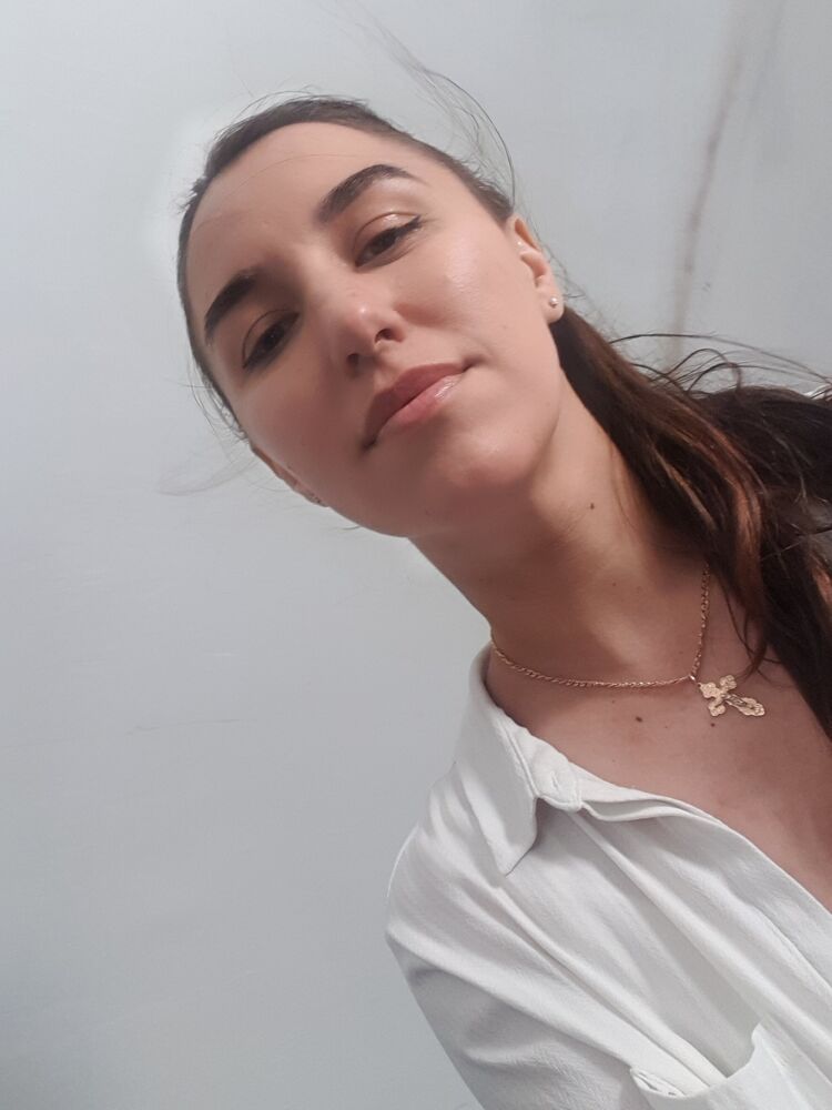  27023212  , 39 ,    -