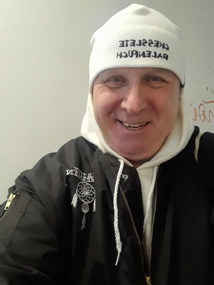  ,   Vyacheslav, 49 ,   ,   , c 