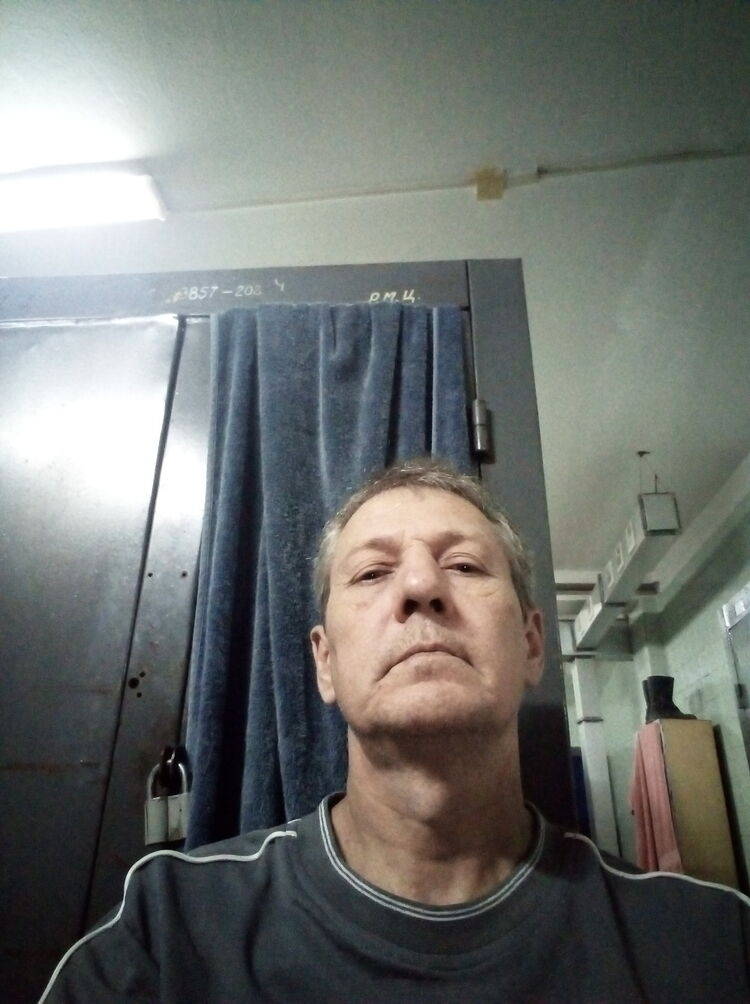  ,   Aleksandr, 54 ,   ,   , c 