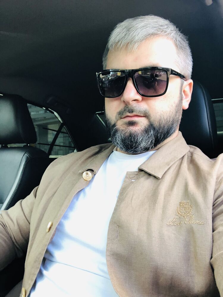  29958702  Ruslan, 34 ,    