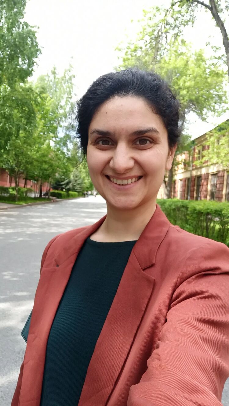 ���� 28141682 ������� Jami, 42 ����, ���� ���������� � �����-����������