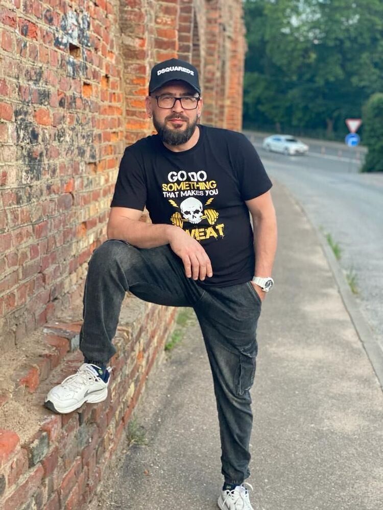  ,   , 44 ,   ,   