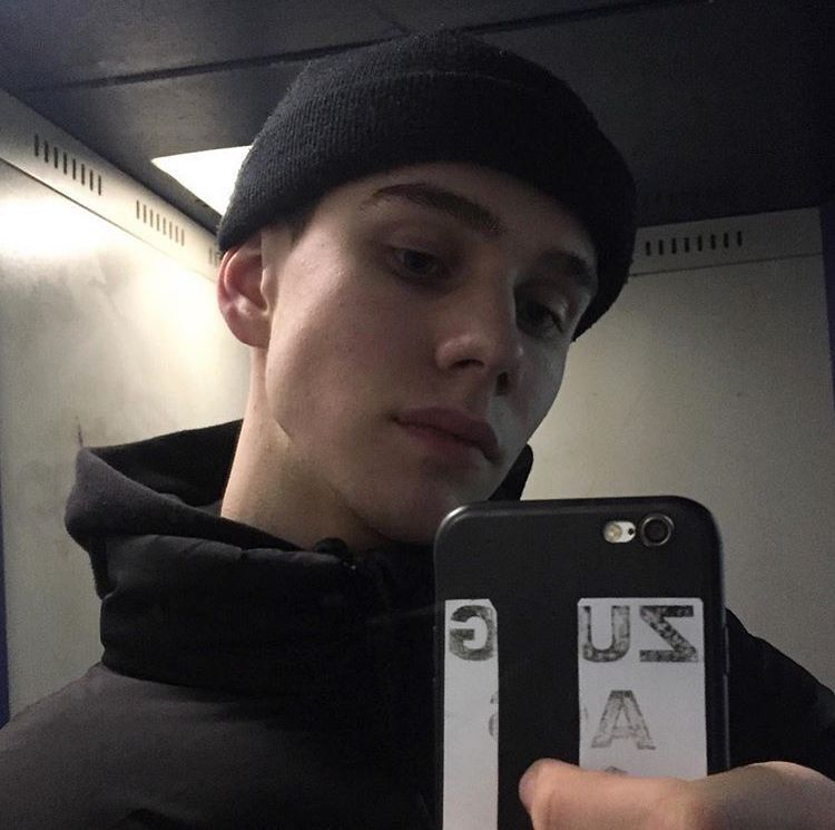 ���� 40384062 ����� ����, 25 ���, ���� ���������� � ������