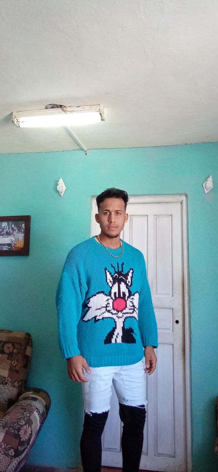  41974672  Nolberto, 27 ,    