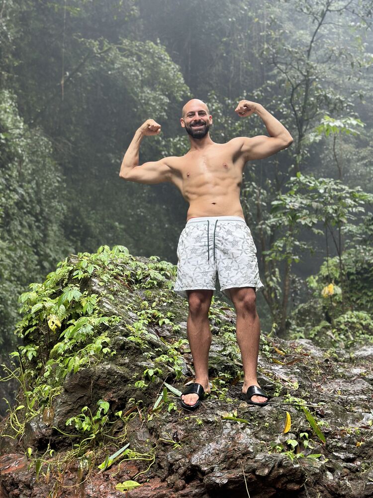 ���������� Beirut, ���� ������� Jad, 28 ���, ������������ 