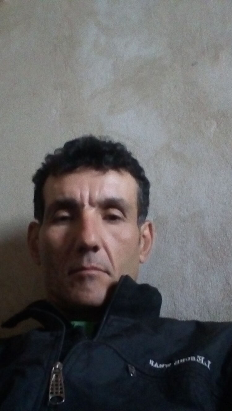  ,   Makcim, 44 ,   ,   