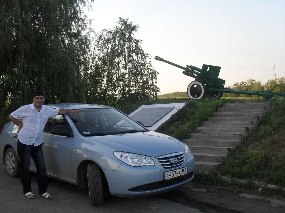  10406702  Sed, 46 ,    --