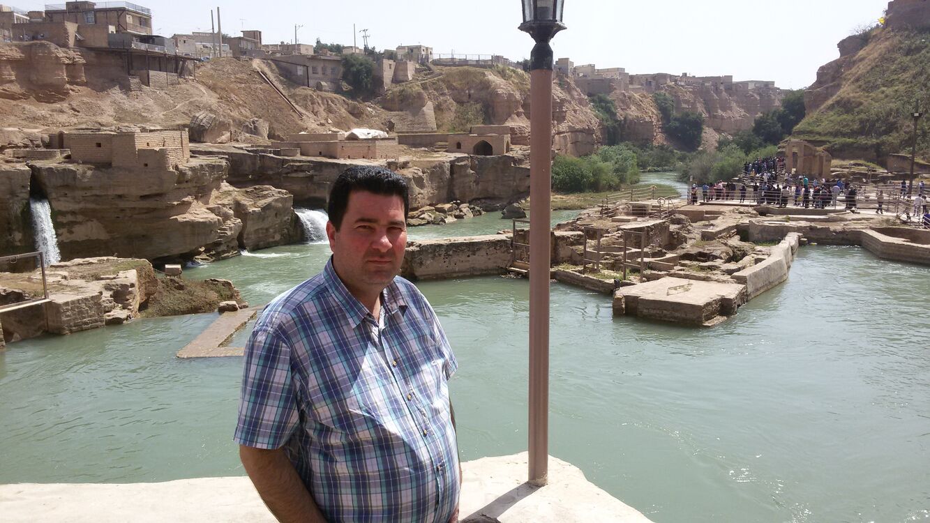  ,   Arash, 47 ,   ,   , c , 