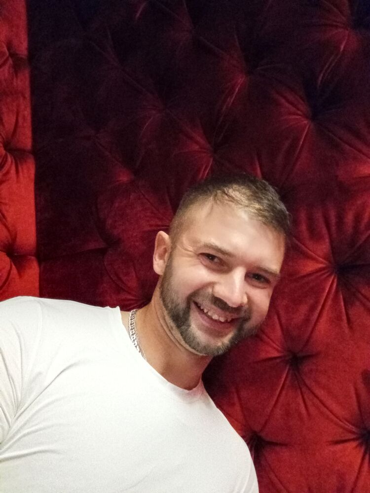  49539652  , 39 ,    