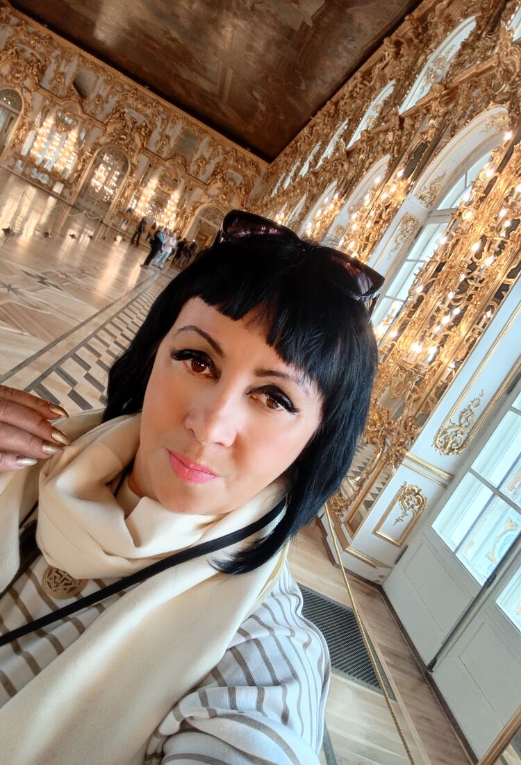  ,   Alexandra, 52 ,     , c 