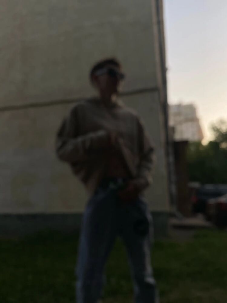  27826682  , 24 ,    