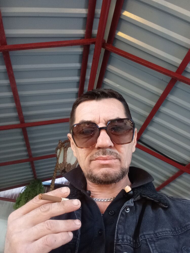  46518492  , 49 ,    
