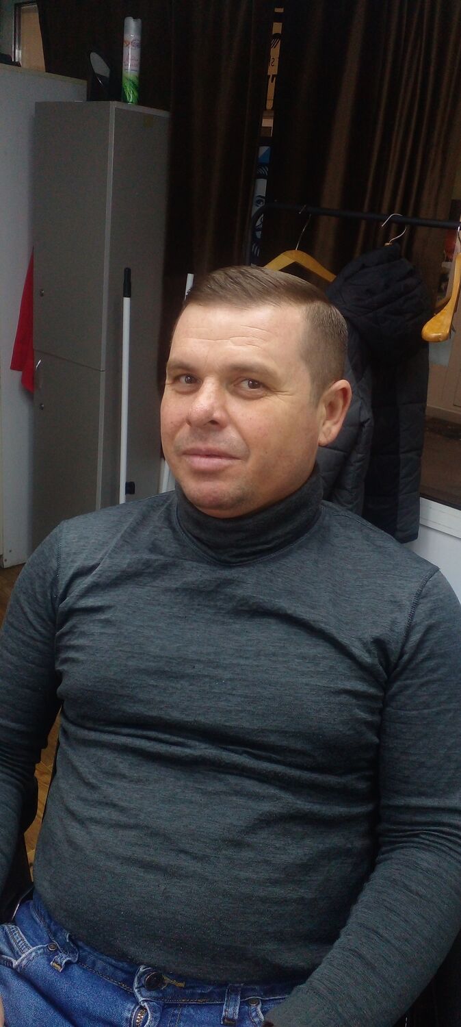  42307392  Den, 44 ,    