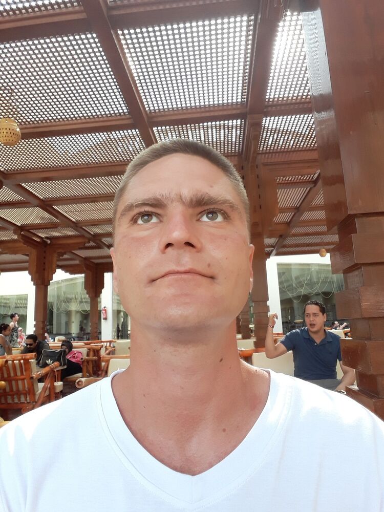  19039142  , 39 ,    