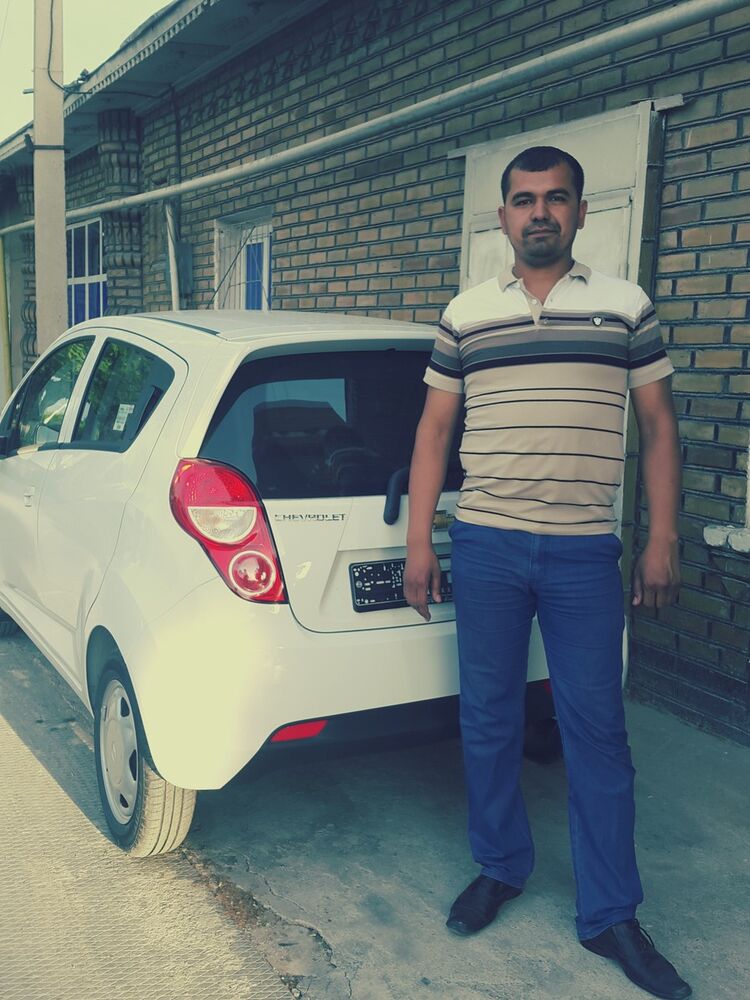  6852482  Feruz, 39 ,    