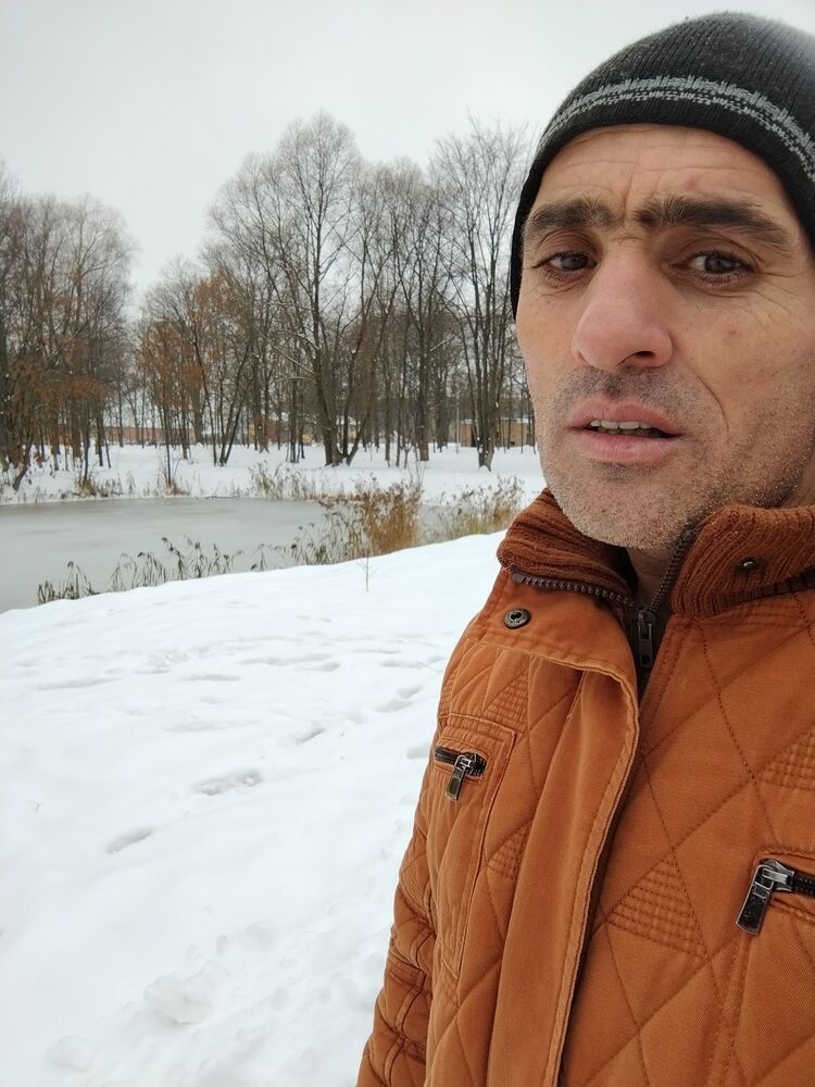  30853172  Eduard, 30 ,    