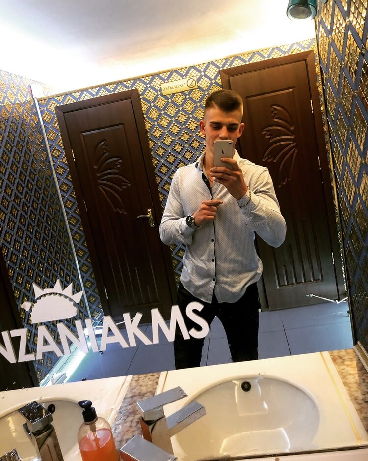  14270112  Alexandr, 27 ,    --