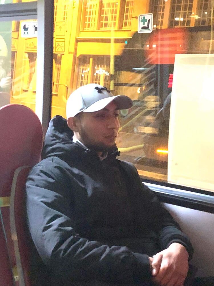  34658752  Marin, 25 ,    Praha