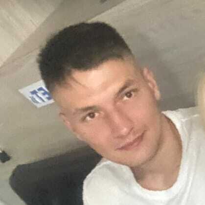  46751542  Alexander, 27 ,    
