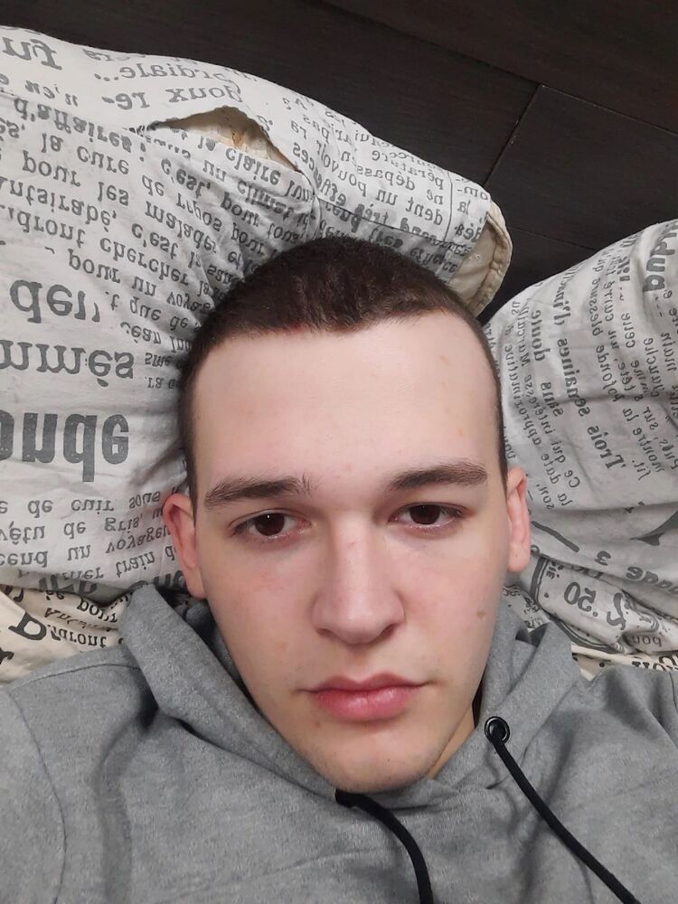  42695352  , 23 ,    