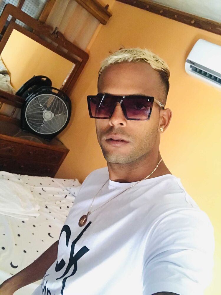  27410022  Nelson, 31 ,    