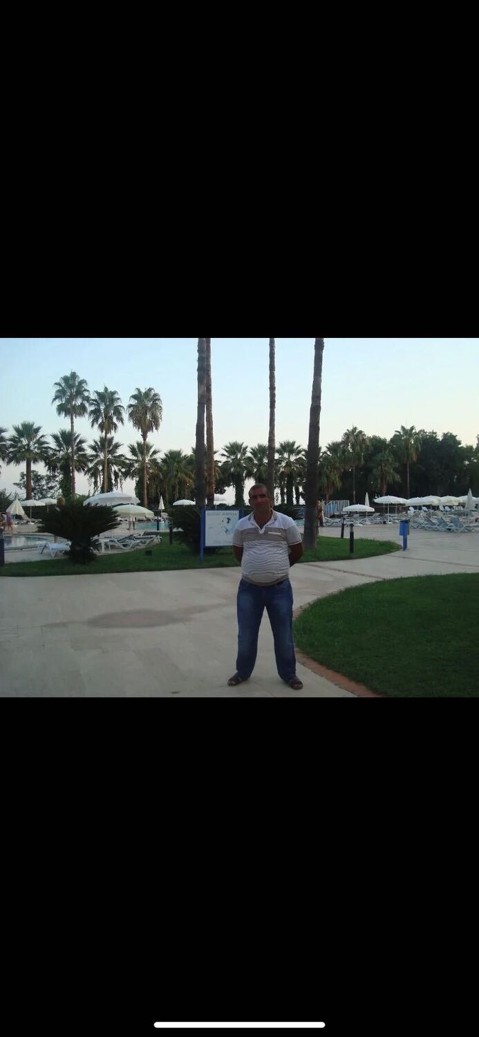  41433102  David, 45 ,    