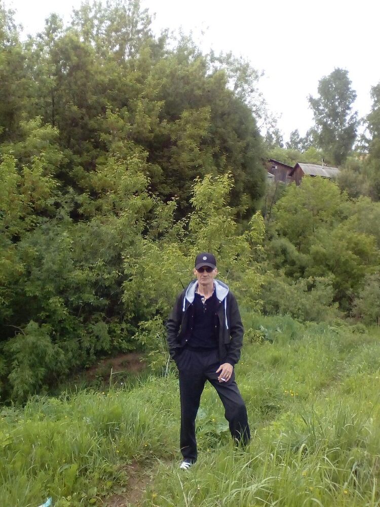  ,   Viktor, 57 ,   , 