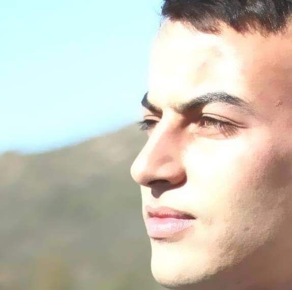 Algiers,   AkramCHENINA, 33 ,   c 