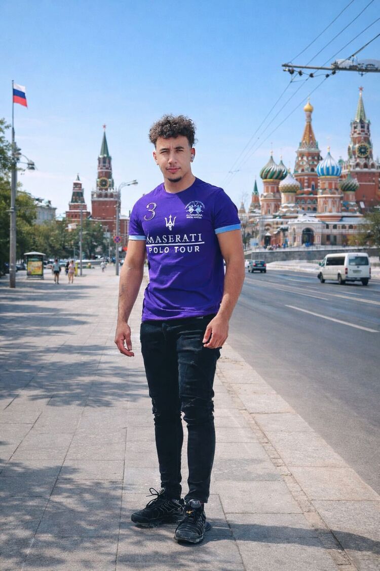 ���������� ������������, ���� ����� Abdo, 21 ���, ������������ ��� c�������� ���������