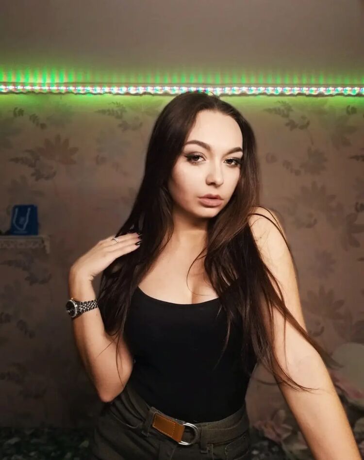  46190472  , 19 ,    