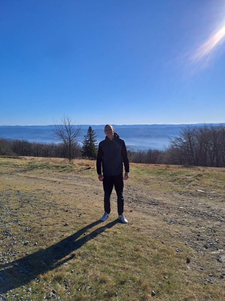  Praha,   Dmytro, 26 ,   ,   