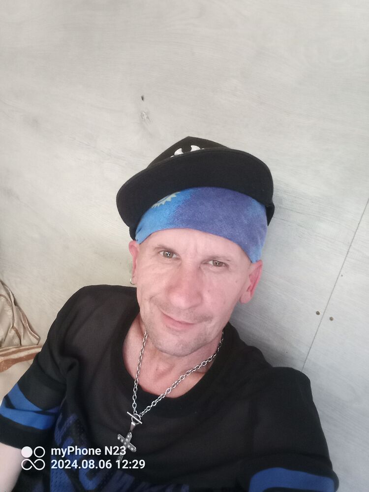  45414542  Andrij, 48 ,    Nahosin