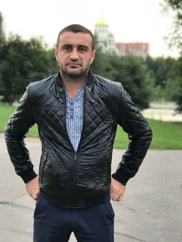  ,   Sultan, 44 ,   ,   , c 