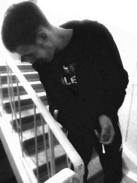  41992472  Zhenek, 28 ,    