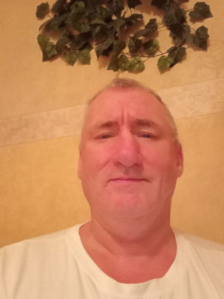  ,   Oleg, 58 ,   c 