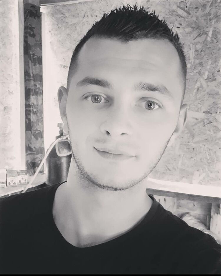  18282722  Nazar, 31 ,     