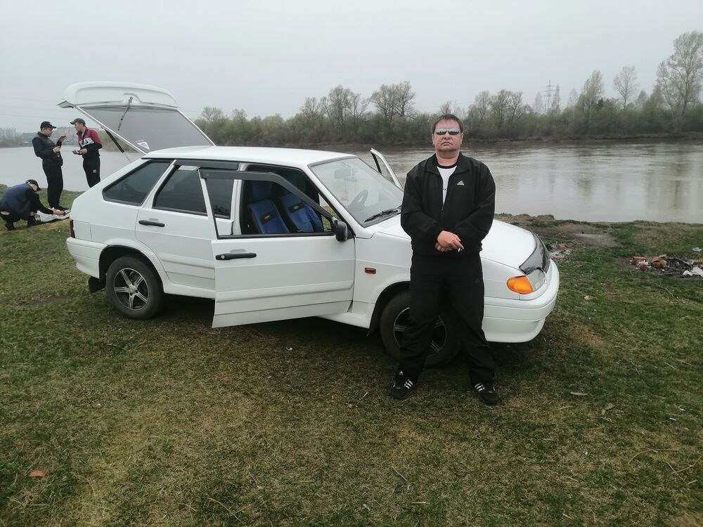  ,   Sergey, 44 ,   ,   