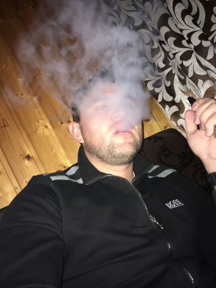  32558822  , 37 ,    