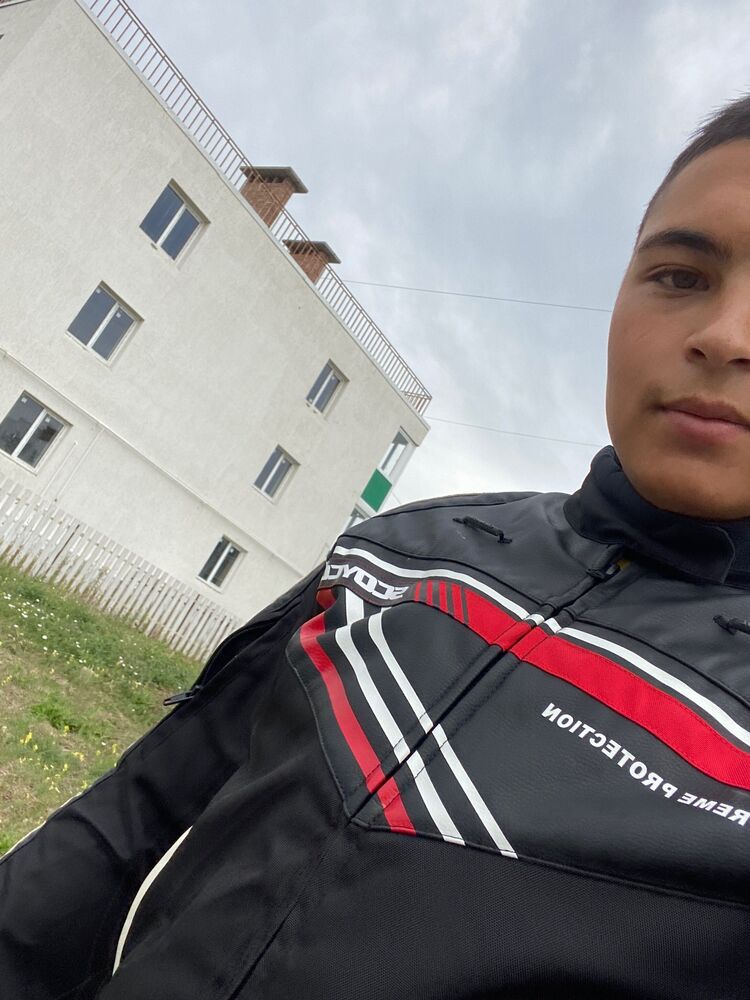  ,   Ildar, 24 ,   ,   , c , 
