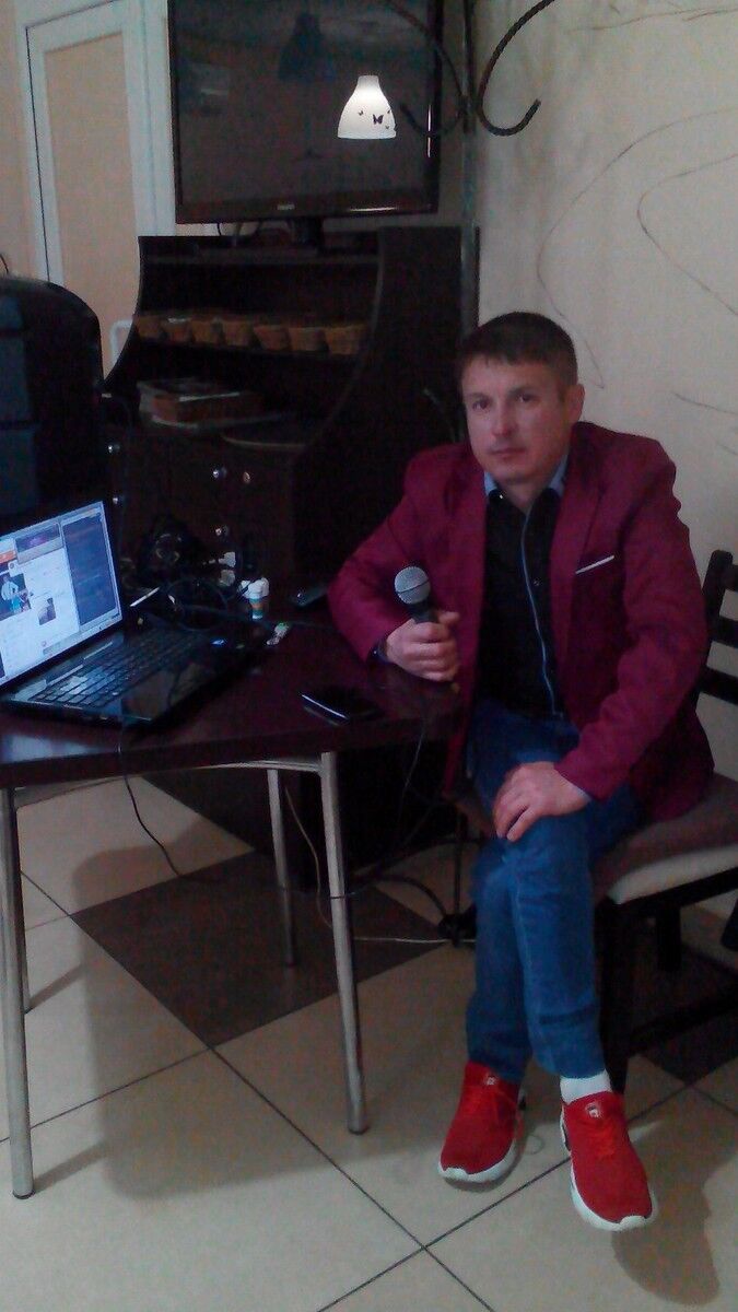  ,   Valeriy, 44 ,     , c 