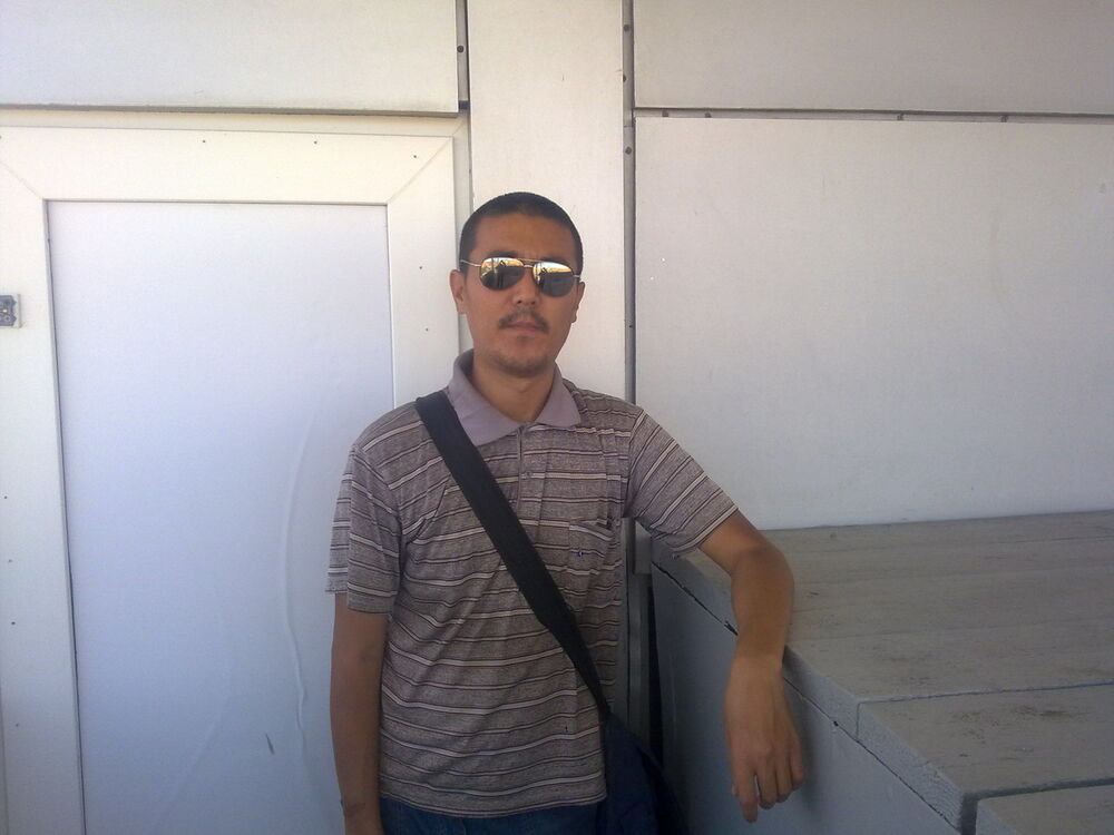  ,   Rustem, 38 ,   