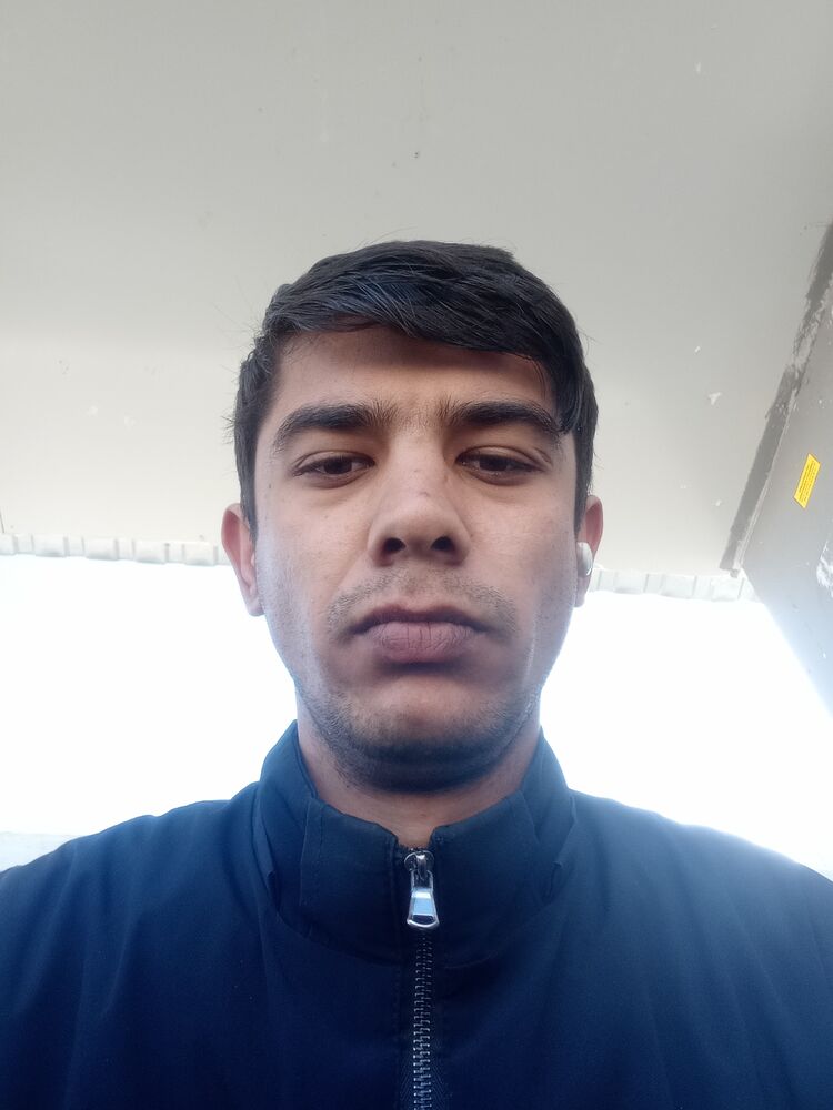  33485882  Doston, 33 ,    