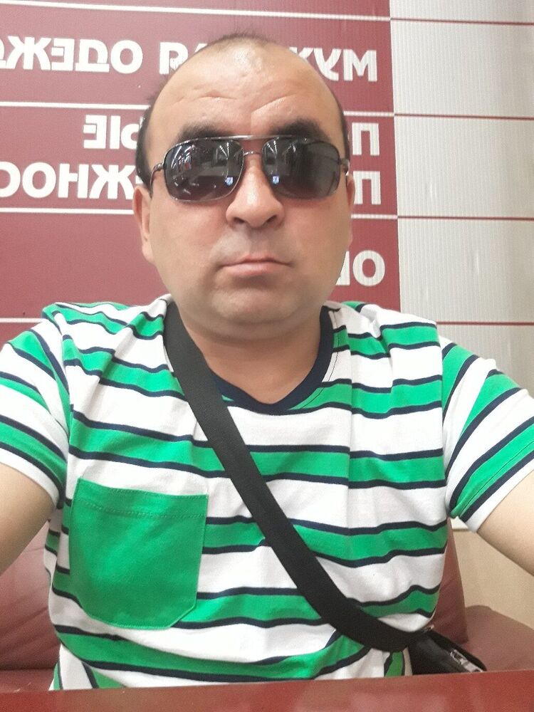  46704152  , 40 ,    