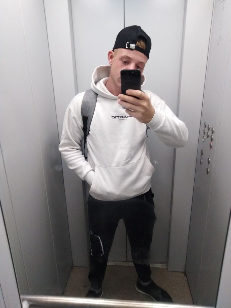  45954542  Igor, 27 ,    