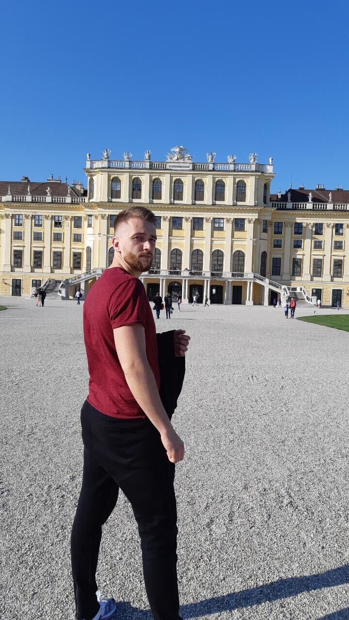  ,   Niko, 37 ,   ,   